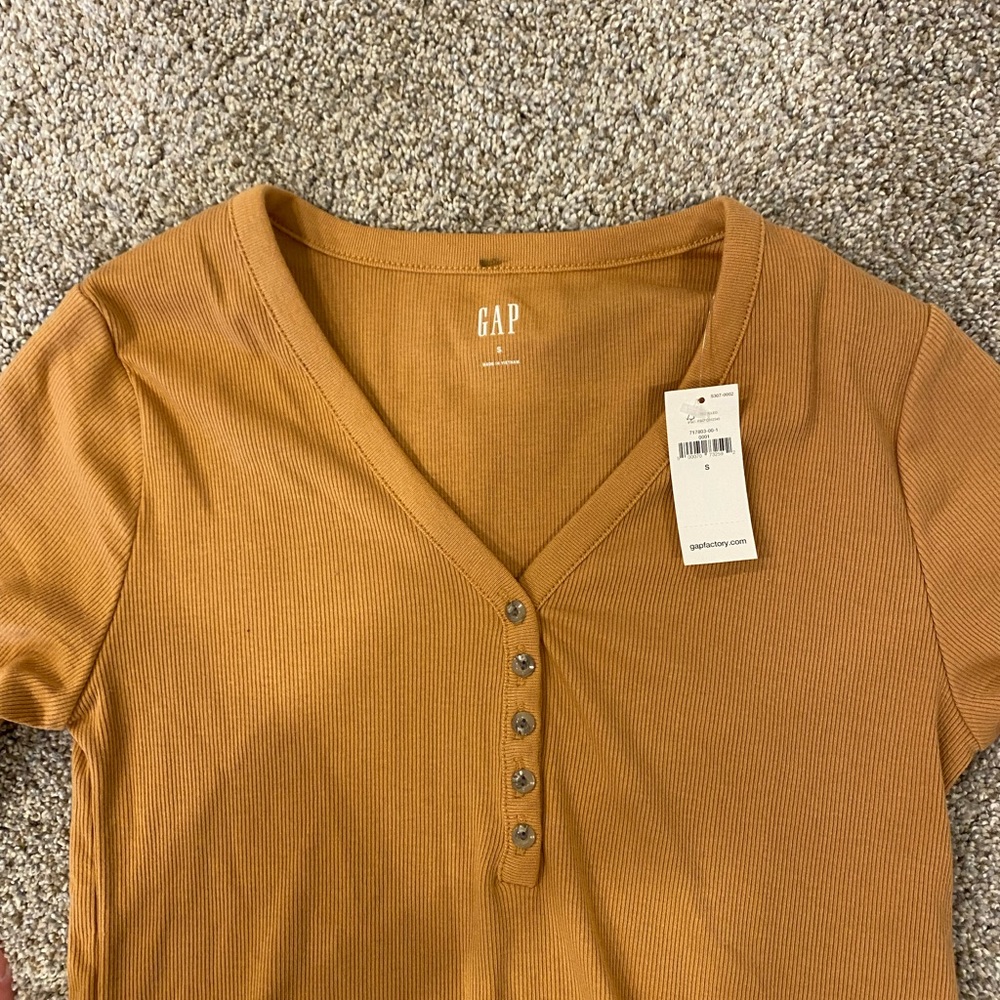 Women’s Brown Gap Long Sleeve Tee - Picture 6 of 7